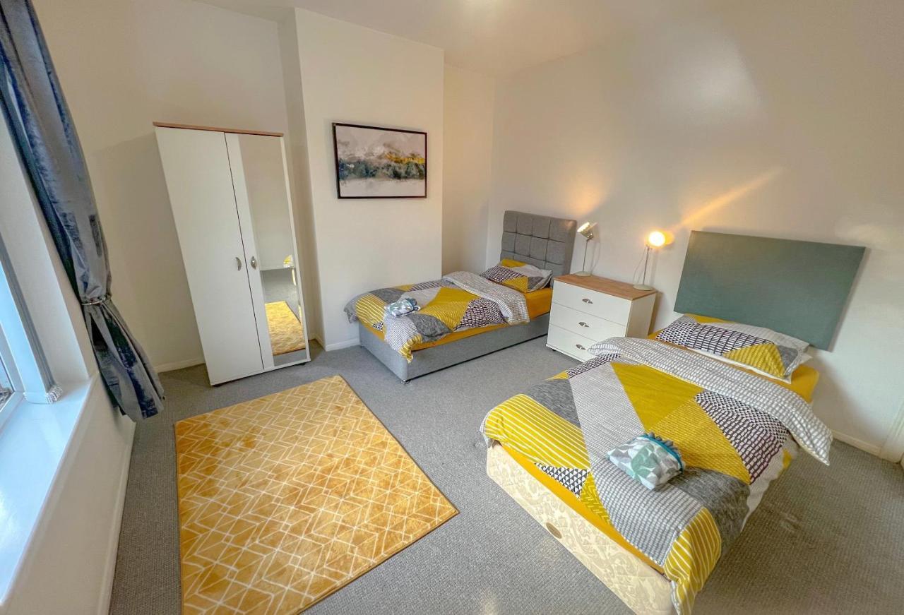 Willa Long Term Offers Message For Prices Sleeps 6 Adults, Contractors, Relocators, Travellers Halifax Zewnętrze zdjęcie